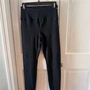 HUE Black XS Leggings with Branded Waist Tag, NWOT